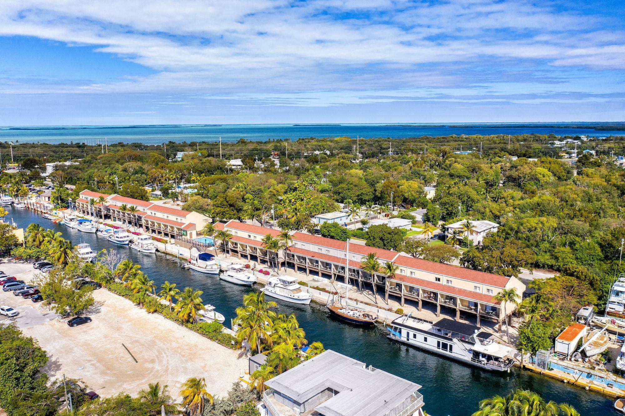 Waterside Suites And Marina Кий Ларго Екстериор снимка